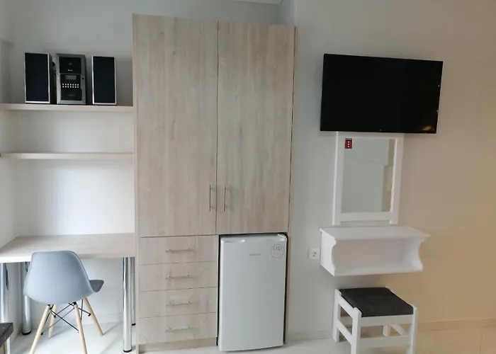 Evi\'S House